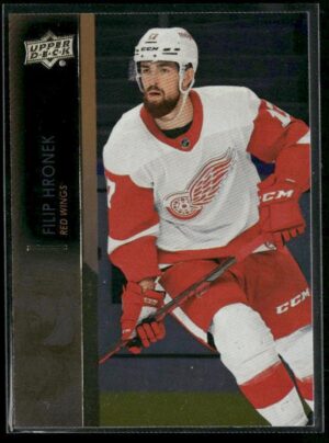 #316 Base Silver Foil - Filip Hronek