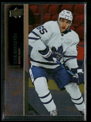 #419 Base Silver Foil - Ilya Mikheyev