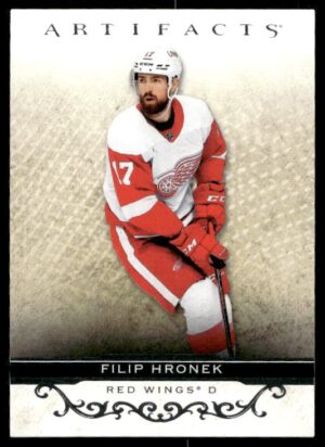#70 Base - Filip Hronek