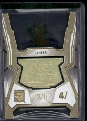 #F-29 Finite Rookies Spectrum Gold #/35 - Morgan Barron