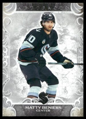 #22 Base - Matty Beniers